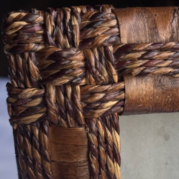 4 x 6 Brown Wicker Picture Frame - Picture 3 of 9